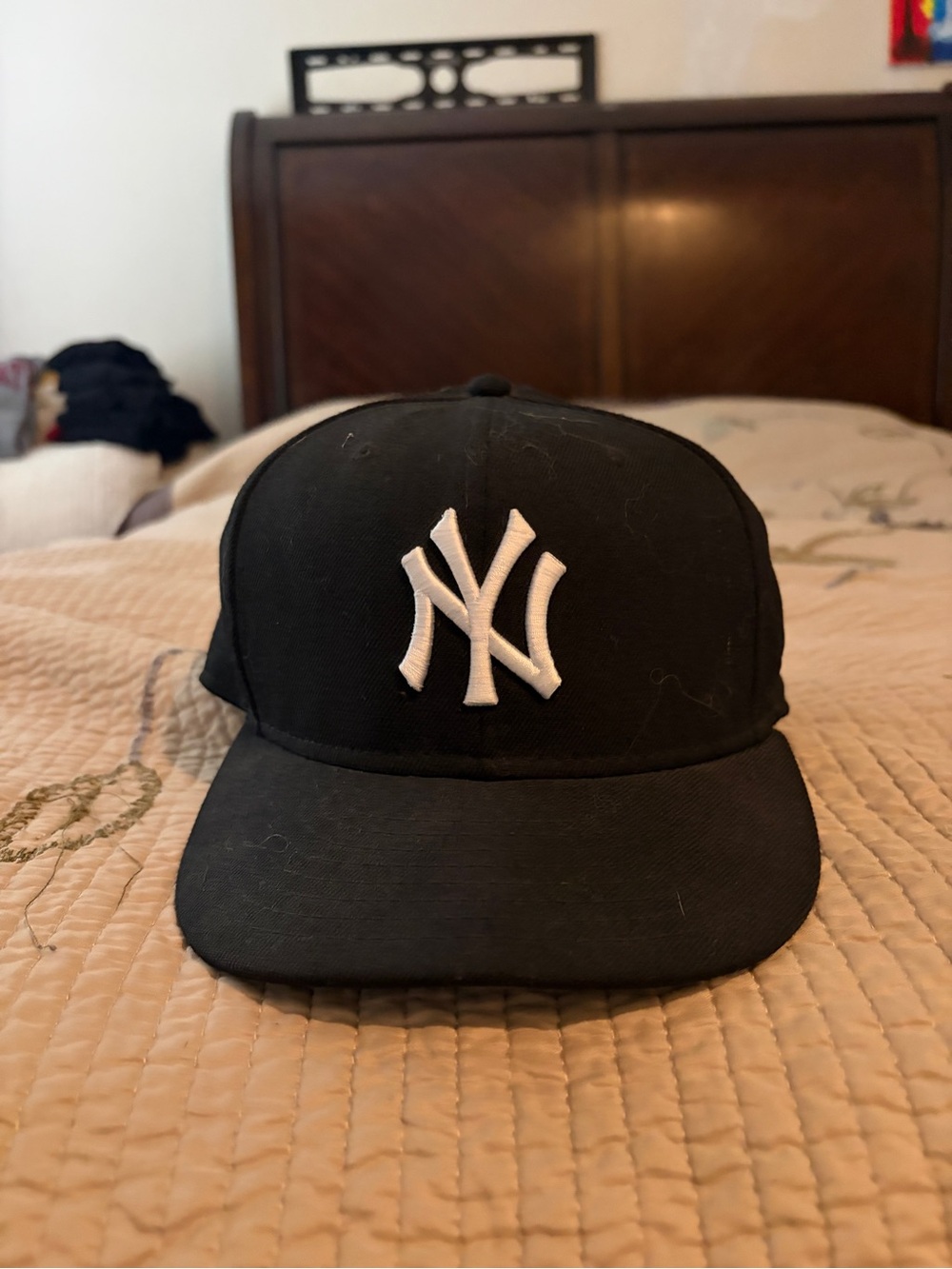 New Era Black & White NY Emblem Fitted Cap